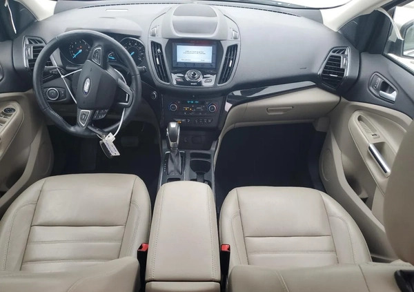Ford Escape cena 35000 przebieg: 70420, rok produkcji 2019 z Szczawno-Zdrój małe 46